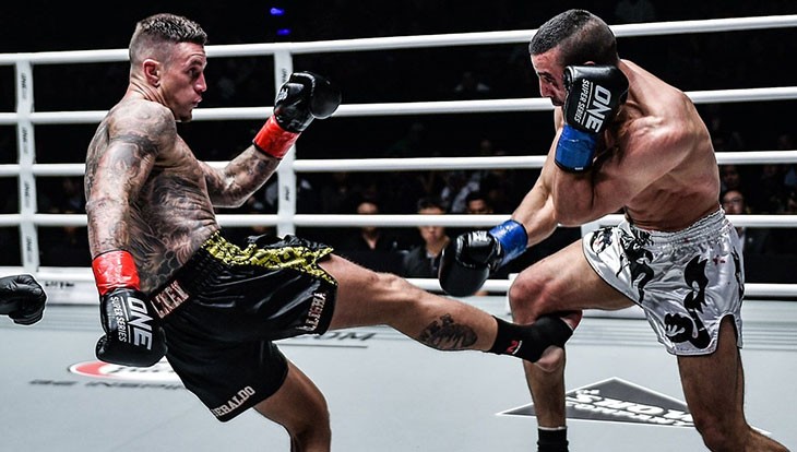 آموزش کیک بوکسینگ