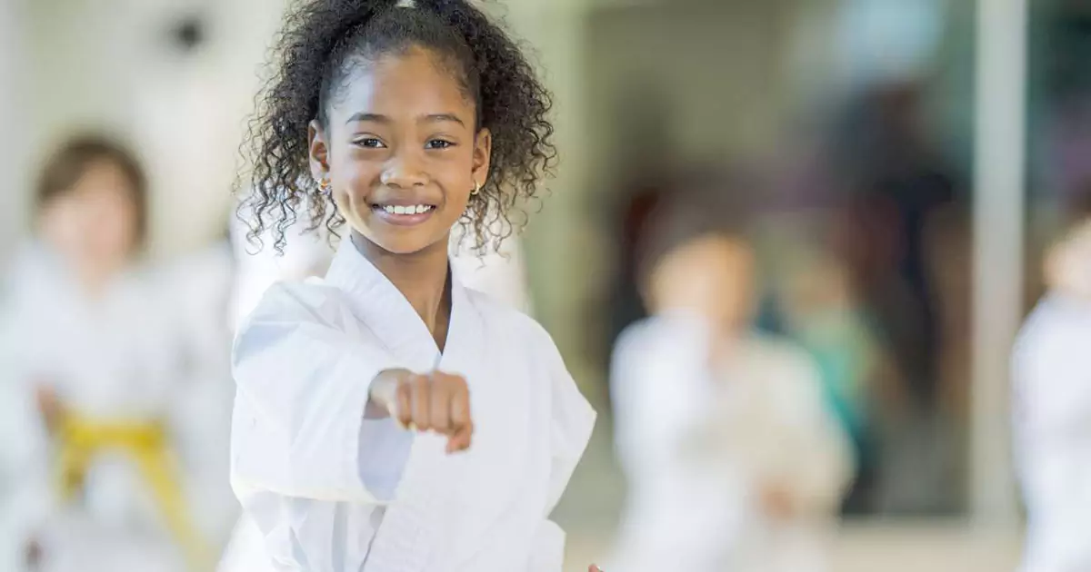 تکواندو دخترانه